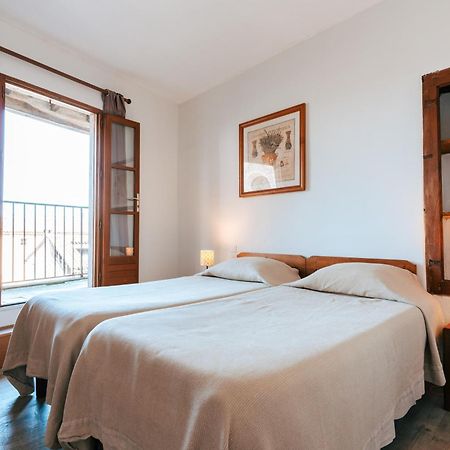 Hotel Des Consuls Castelnau-de-Montmiral Bagian luar foto